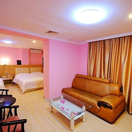 Longxiang Hotel Guangzhou Buitenkant foto