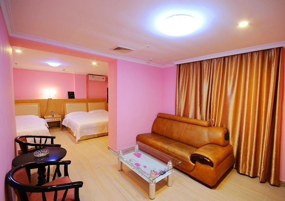 Longxiang Hotel Guangzhou Buitenkant foto